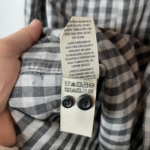 Good Threads Checkered Button Down Shirt Medium - Picture 5 of 5